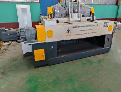 veneer peeling machine