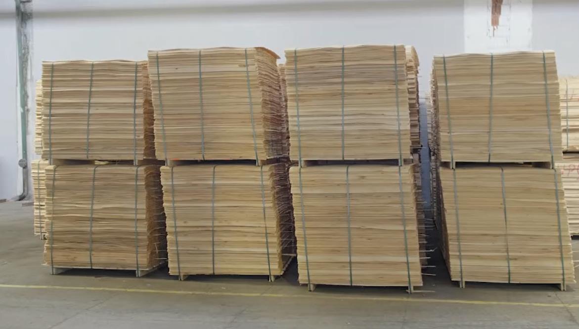 แผ่นไม้อัดไม้